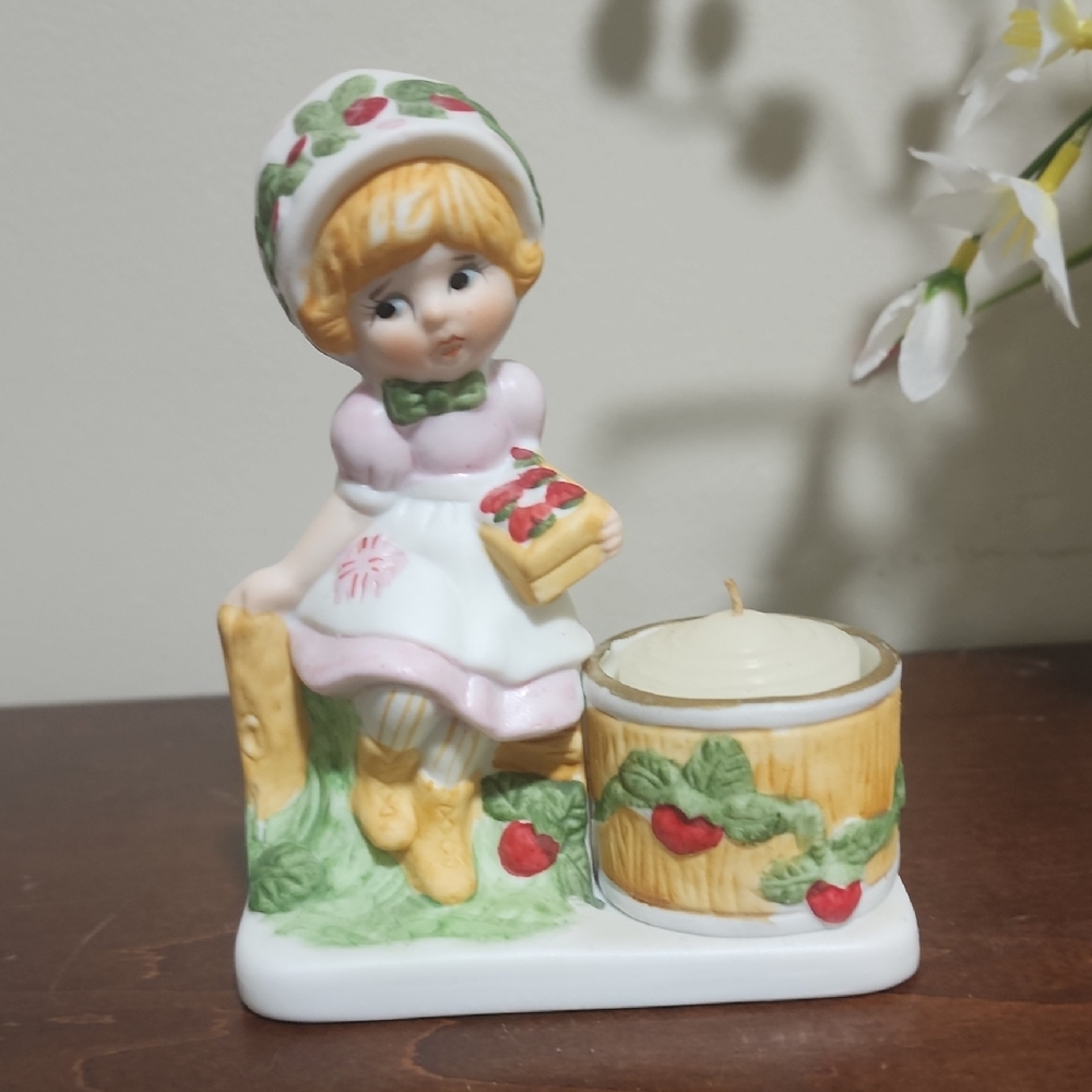 Charming Vintage 1980's Ceramic Strawberry Patches Candle Holder.